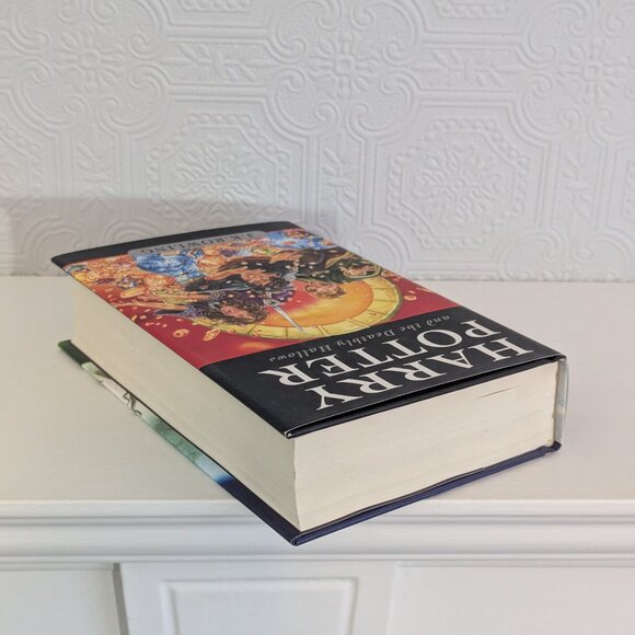 Harry Potter and the Deathly Hallows Hardcover Book - Picture 13 of 13